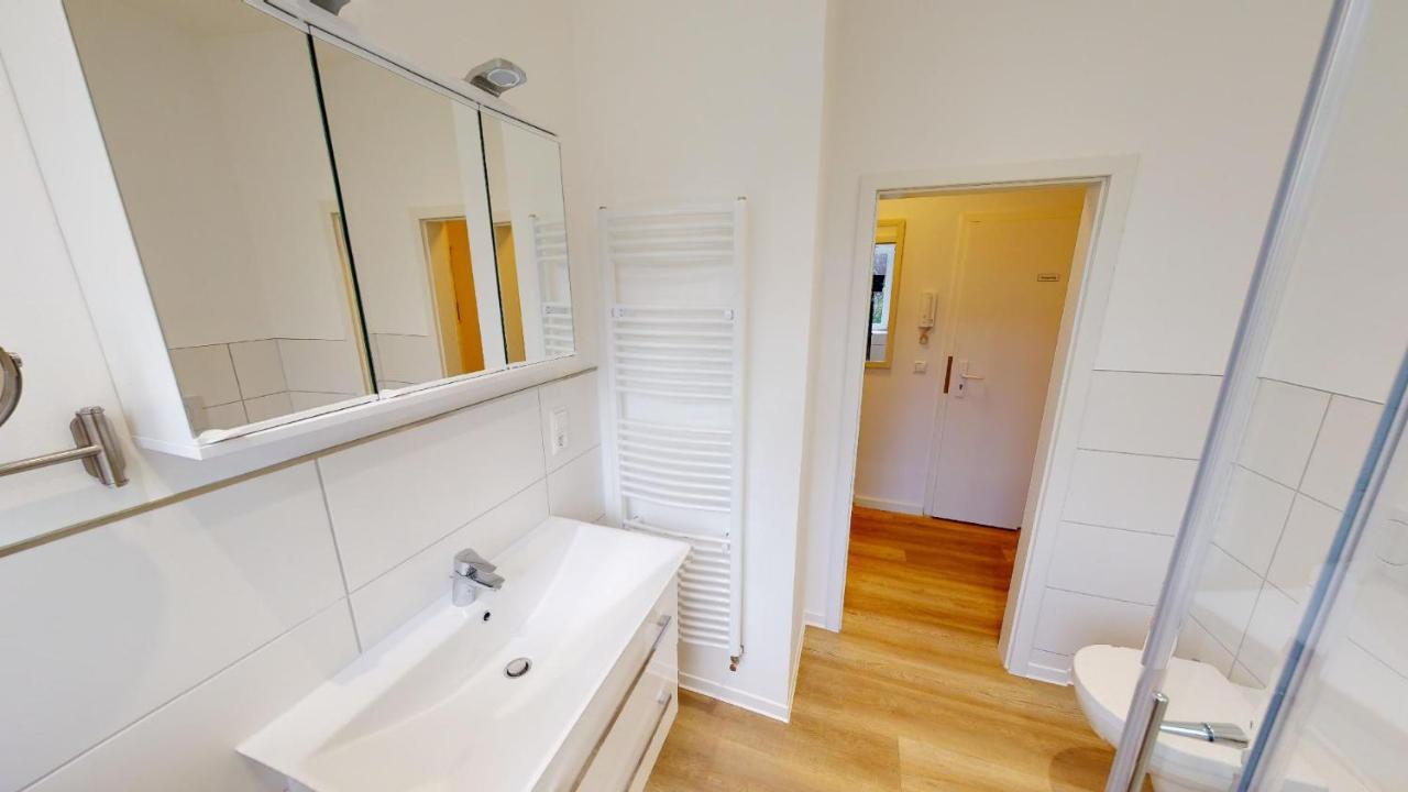 Lieblingsapartment No.3 Mit 2 Schlafzimmern In Top City-Lage Rostock Exterior photo